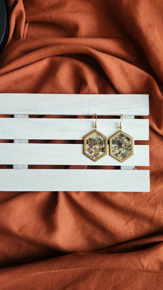 Backyard Leaves Medium Hex